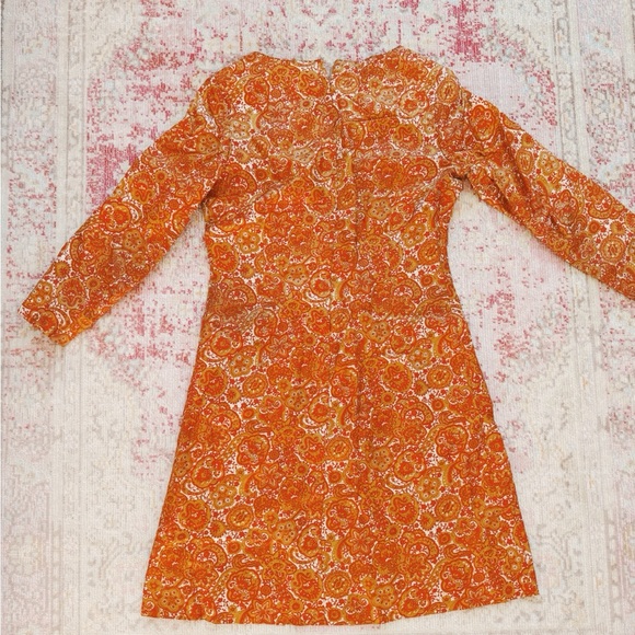 Vintage Women’s 1960s Vibrant Orange Paisley Dress Handmade - Picture 2 of 2